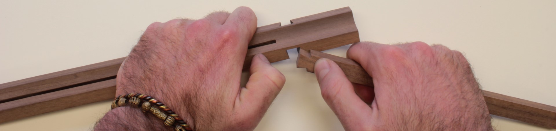 De handen van de maker